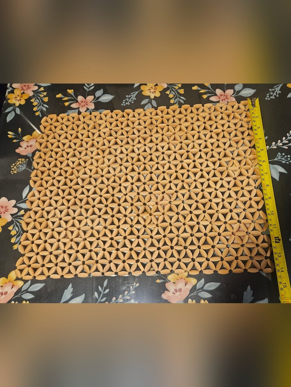 4 Woven Honey Tan Floral Lattice Placemat